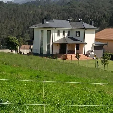 Holiday home Vivienda Costera Cadavedo