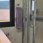 Vivienda Costera בית נופש *