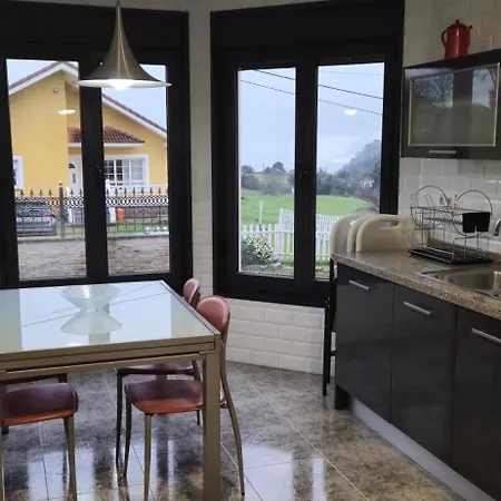 Vivienda Costera Dom wakacyjny Cadavedo